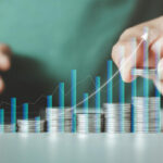 12 Smart Money Habits Every Woman Needs — How They Guarantee Financial Freedom in the U.S.