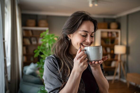 Morning Brew, Youthful You: A Neuroscientist’s Simple Coffee Tip for Americans