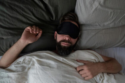 The 7 Bedtime Rules Sleep Scientists Swear By for Better Rest