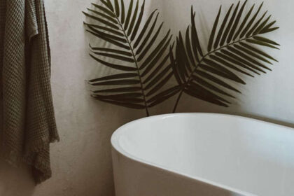 10 Grooming Habits That Separate Attractive Men From Average Ones