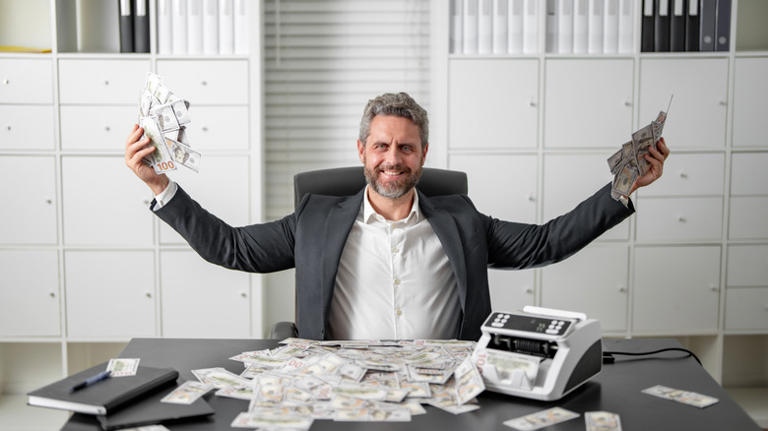 From Paycheck to Prosperity: 10 Real-World Tips That Can Take You from Middle Class to Millionaire