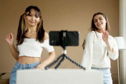 Side Hustle Spotlight: “Boring” Jobs That Are Making Gen Z Rich