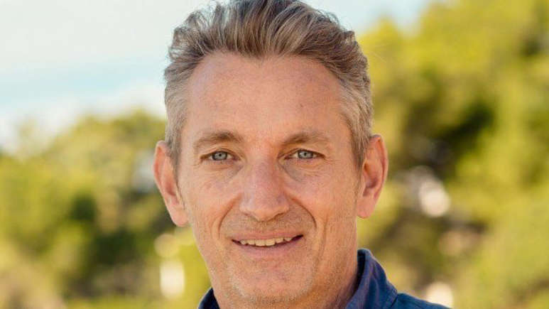 At 40, My Wife Divorced Me Out of the Blue — And Now I Finally Understand Why