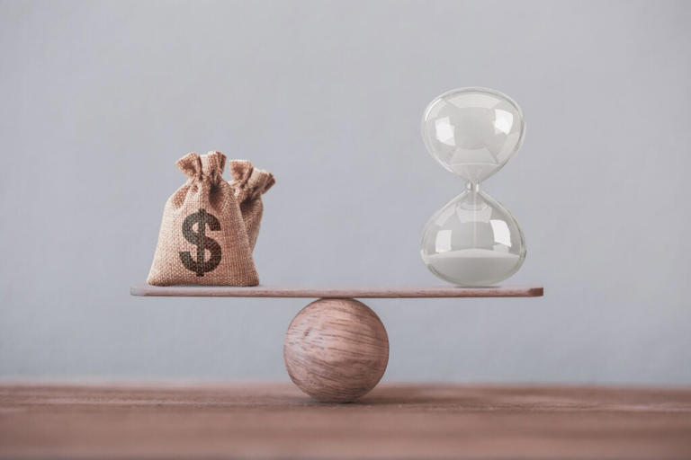 Are You Truly Wealthy in Retirement — or Just Upper-Middle Class? The Net Worth Line That Separates the Two