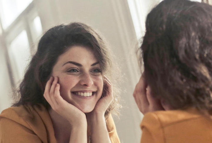 The Secret You Don’t Speak: Body Language That Instantly Attracts People