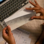 10 Ways Americans Finally Break Free From the Paycheck-to-Paycheck Cycle (Real Stories, Real Fixes)